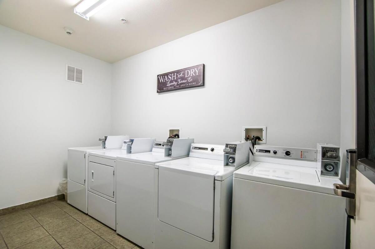 Sierra Vista Studio Apartment With Full Kitchen And King Bed المظهر الخارجي الصورة